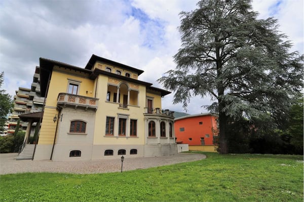 Villa In Stile Liberty 5