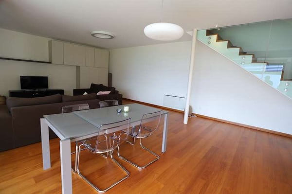ATTICO CON TERRAZZO CON VISTA LAGO 5