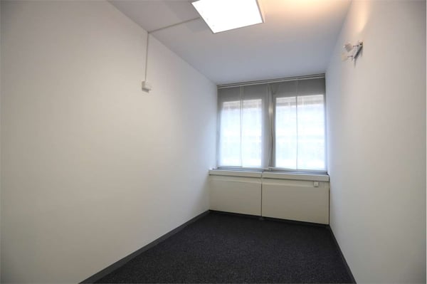 Grande ufficio in centro a Lugano 7