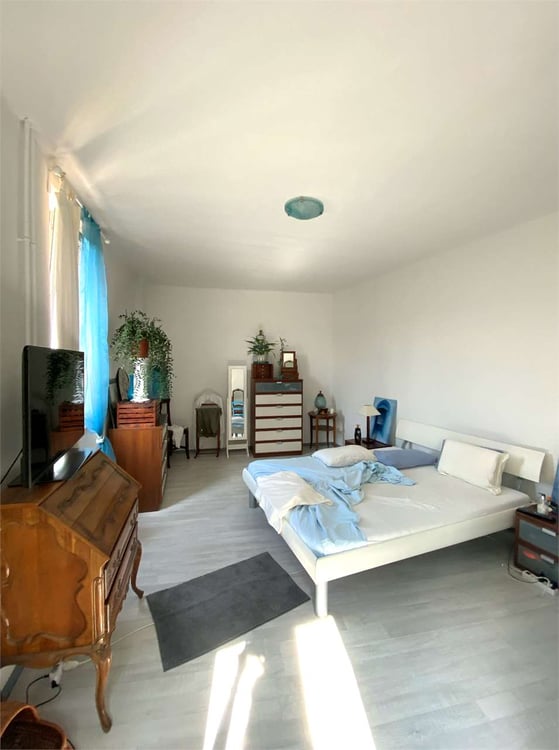 Stabile Residenziale e Commerciale a Cureglia 4