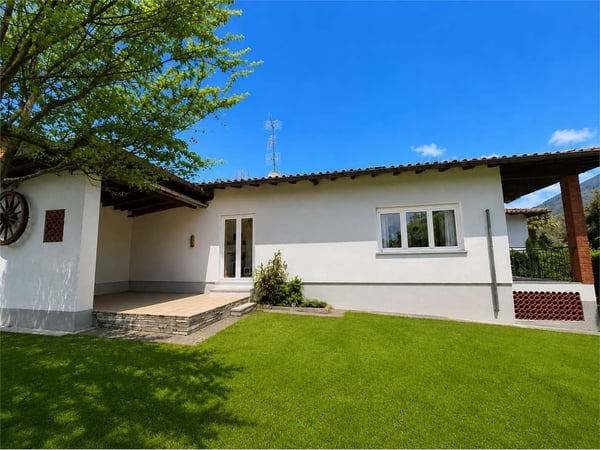 Casa unifamiliare con giardino e potenziale edificatorio a Taverne 5