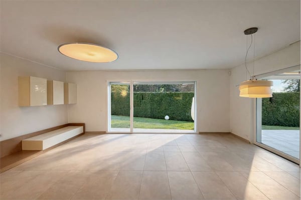 Elegante villa con giardino a Lugano - Pregassona 1