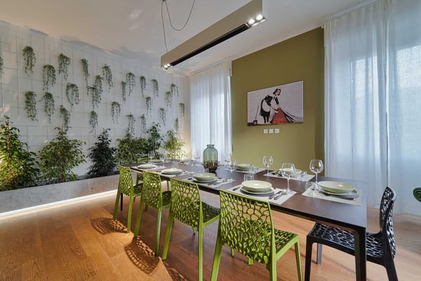 VILLA ARREDATA CON AMPIO GIARDINO IN CITTÀ 5