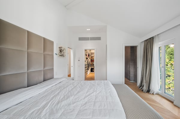 PRESTIGIOSA VILLA CON VISTA LAGO VICINO AL CENTRO 7