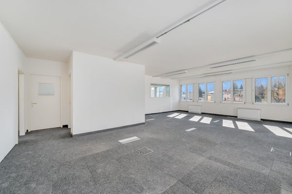 FUNZIONALE LOCALE AD USO UFFICIO - PALESTRA -STUDIO MEDICO 2