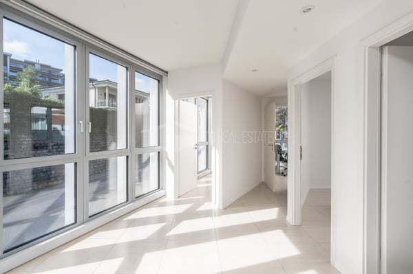 UFFICIO VICINO ALLA STAZIONE CENTRALE 4