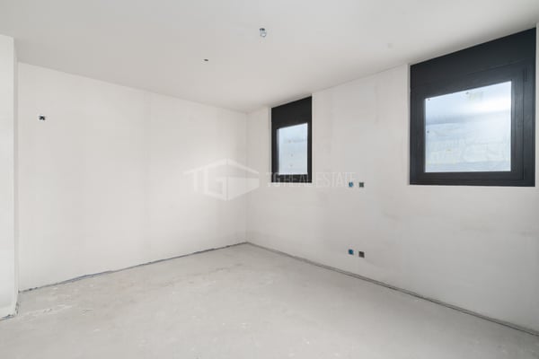 ELEGANTE APPARTAMENTO 1.5 LOCALI CON GIARDINO 8