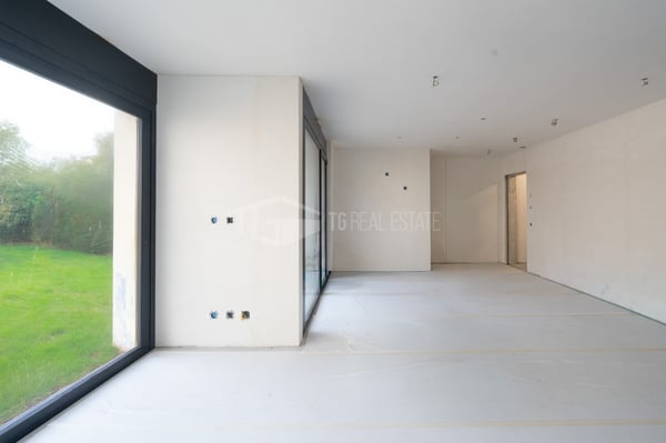 ELEGANTE APPARTAMENTO 1.5 LOCALI CON GIARDINO 6