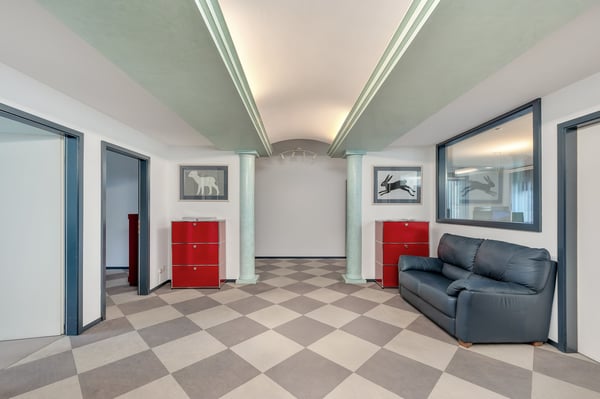 SPAZIOSO UFFICIO VICINO ALLA STAZIONE 1