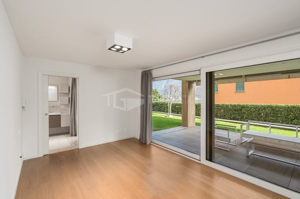 PIACEVOLE APPARTAMENTO DI 1.5 LOCALI CON GIARDINO PRIVATO 4