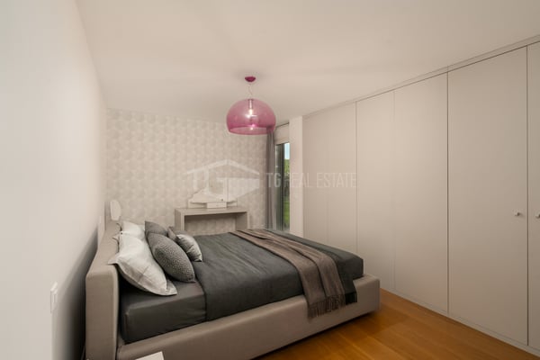 PIACEVOLE APPARTAMENTO DI 1.5 LOCALI CON GIARDINO PRIVATO 8