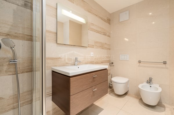 PIACEVOLE APPARTAMENTO DI 1.5 LOCALI CON GIARDINO PRIVATO 9