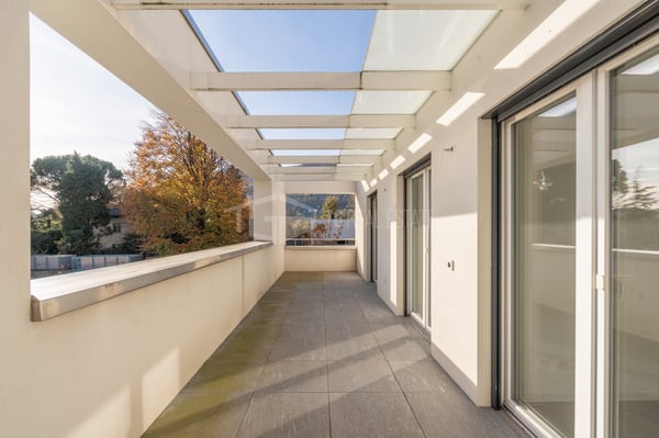 INCANTEVOLE VILLA DI TESTA DI 1.5 LOCALI CON GIARDINO 13