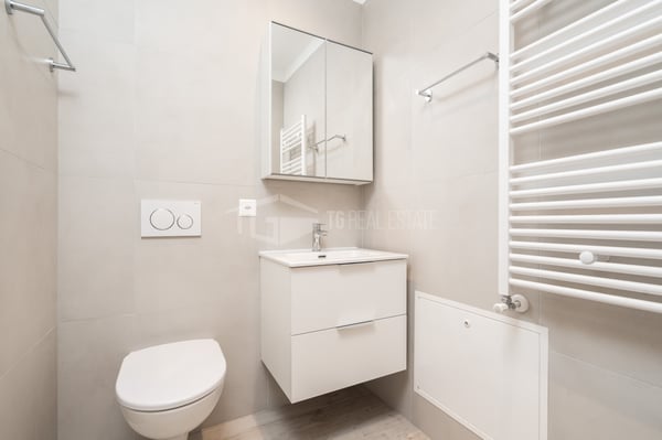 MODERNO APPARTAMENTO DI 1.5 LOCALI VICINO AL PARCO CIANI 7