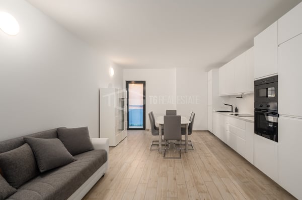 MODERNO APPARTAMENTO DI 1.5 LOCALI VICINO AL PARCO CIANI 2