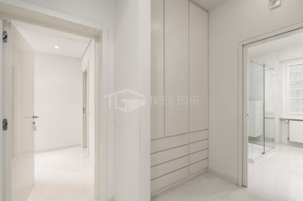 ELEGANTE ATTICO DI 3.5 LOCALI IN CENTRO LUGANO 10