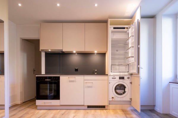 Erstbezug Charmante 2-Zimmer-Wohnung teilmöbliert mit Gartensitzplatz und schönem Innenhof 5