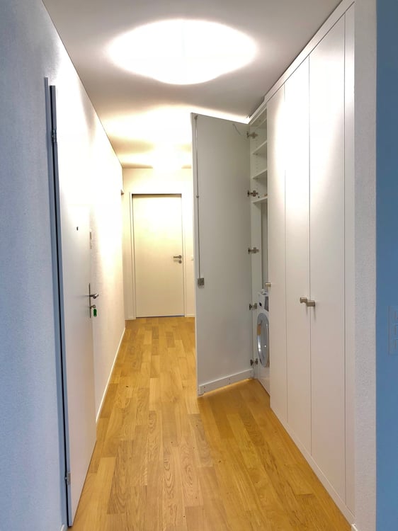 Optimal gelegene Wohnung mit Gartensitzplatz. 6