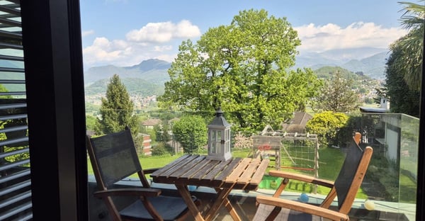 Spazioso appartamento in piccola palazzina, zona tranquilla 3