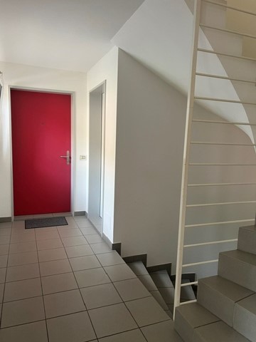 Casa plurifamiliare con vista sulle montagne a Gordevio 3