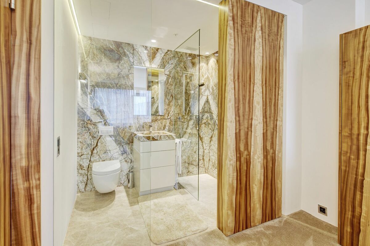 Above the roofs of Zurich - Noble design & unique interior architecture
