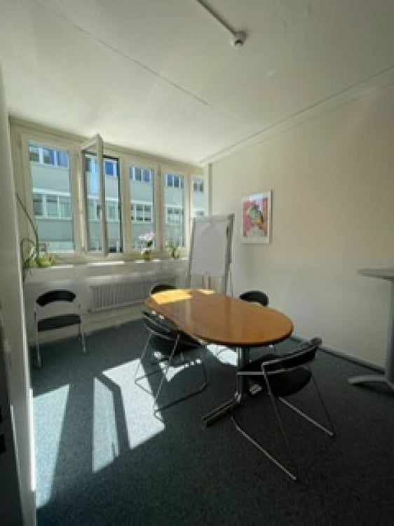 Repräsentative Büroräume an zentraler Lage in Luzern zu vermieten 8