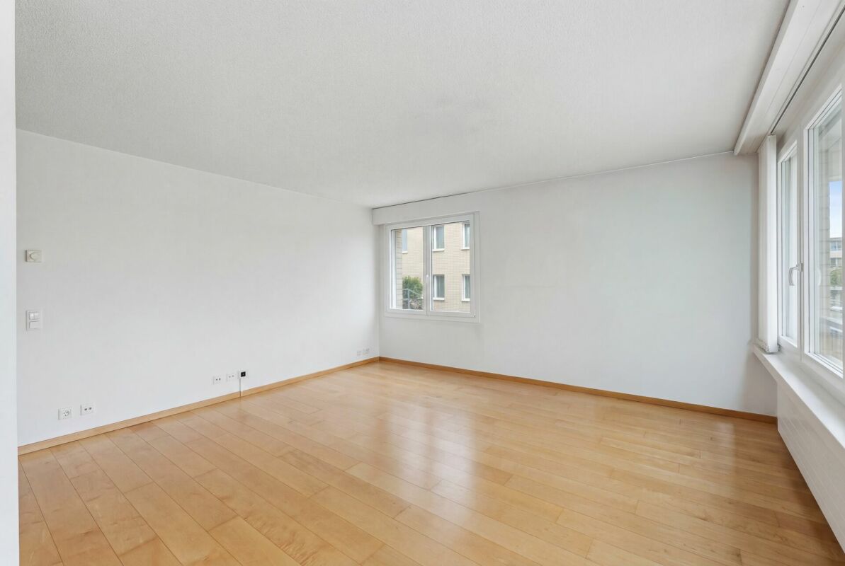 Frisch renovierte 3.5-Zimmer-Wohnung mit schöner Terrasse und traumhafter Aussicht in Kriens