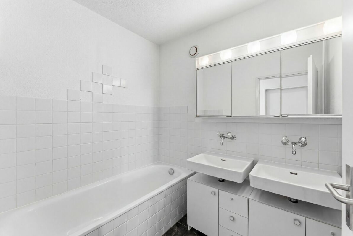 Frisch renovierte 3.5-Zimmer-Wohnung mit schöner Terrasse und traumhafter Aussicht in Kriens