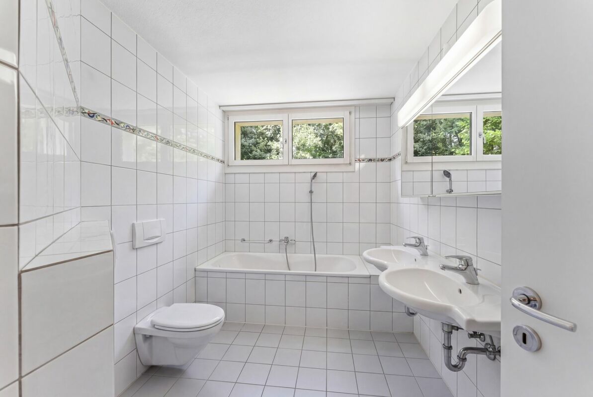 5.5-Zimmer-Wohnung mit zwei Balkonen und Pilatussicht