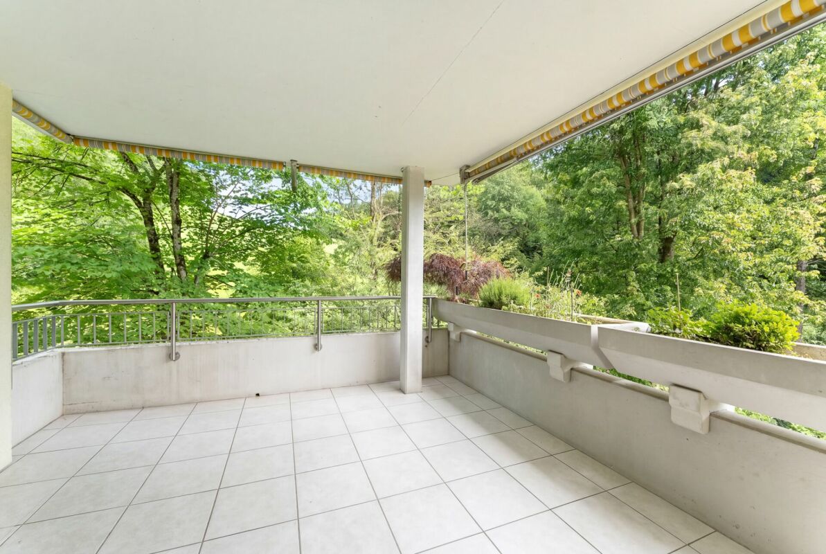 5.5-Zimmer-Wohnung mit zwei Balkonen und Pilatussicht