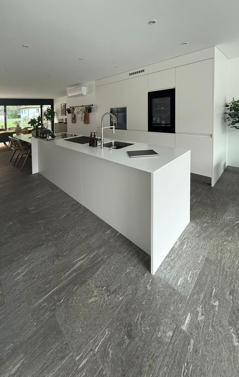 Casa a schiera moderna di 1.5 locali a Biasca 2