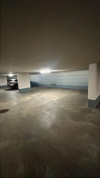 Parcheggio coperto 3