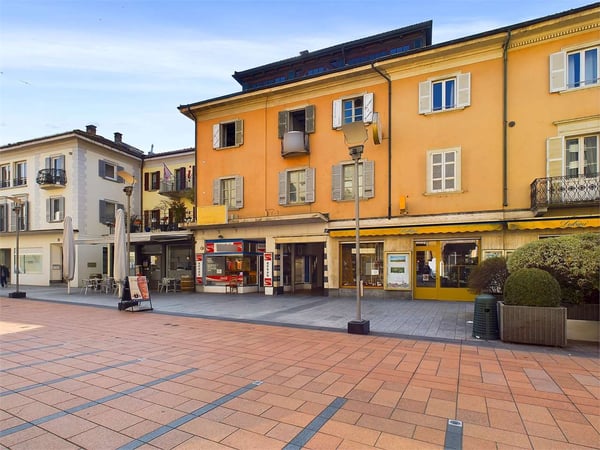 Edificio ad alta redditività in vendita a Chiasso 2
