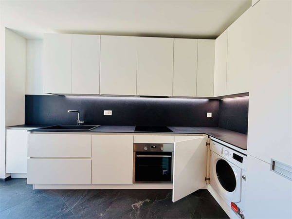 Elegante appartamento arredato di 2.5 locali in affitto a Riva San Vit 4
