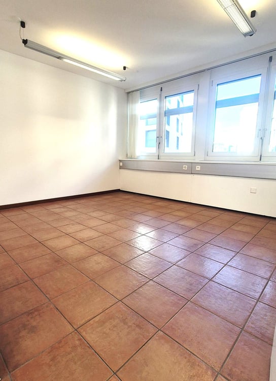 Ufficio 5.0 locali in Posizione Strategica 4