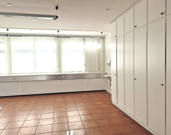 Ufficio 5.0 locali in Posizione Strategica 6