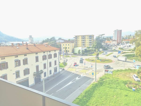 Appartamento 3,5 locali con vista 1