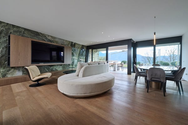LIBELLULA RESIDENCE: Stupendo appartamento con enorme giardino e vista lago 5