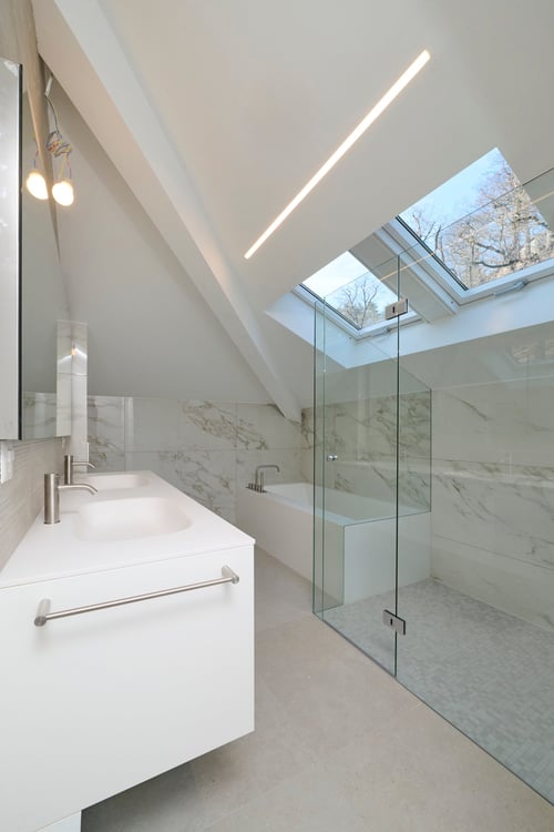 Attico in villa Storica ristrutturata con piscina esterna ed interna 10