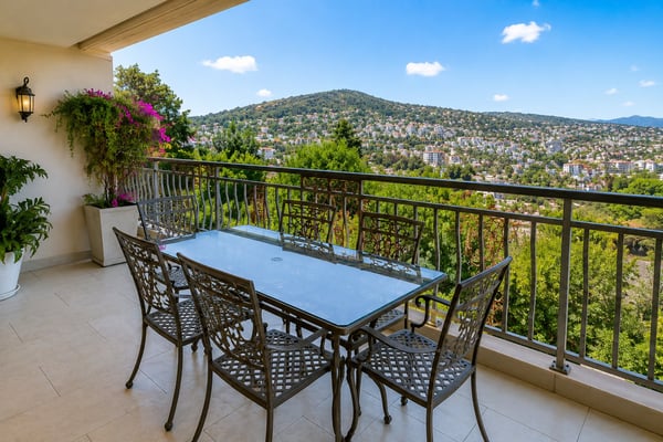 Pregassona – Elegante appartamento di 7 locali con terrazza, piscina e area wellness 6