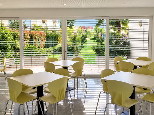 3,5 locali con grande terrazza, piscina, palestra e area wellness 9