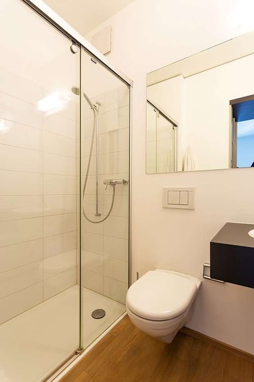 Rif. 2646 Lugano ampio monolocale arredato 7