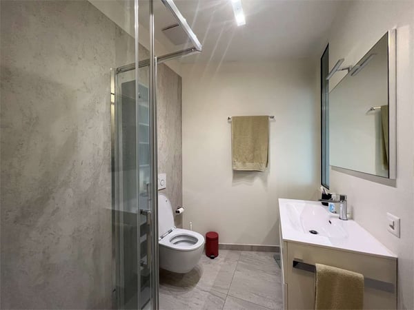 Rif. 2348 Lugano 1.5 locali per affitti brevi 6