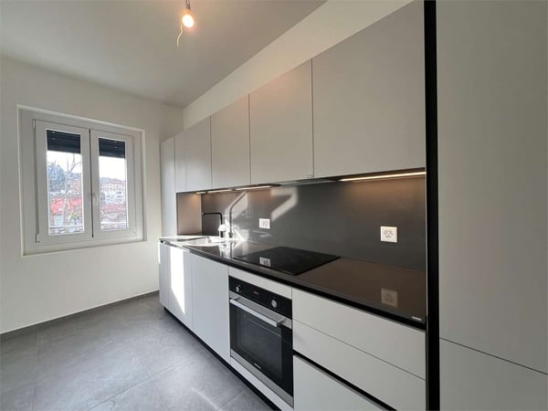 2342: Lugano, app. 3.5 locali ristrutturati 3