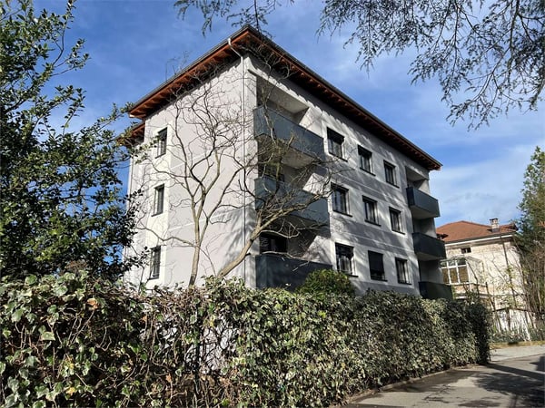 2342: Lugano, app. 3.5 locali ristrutturati 1