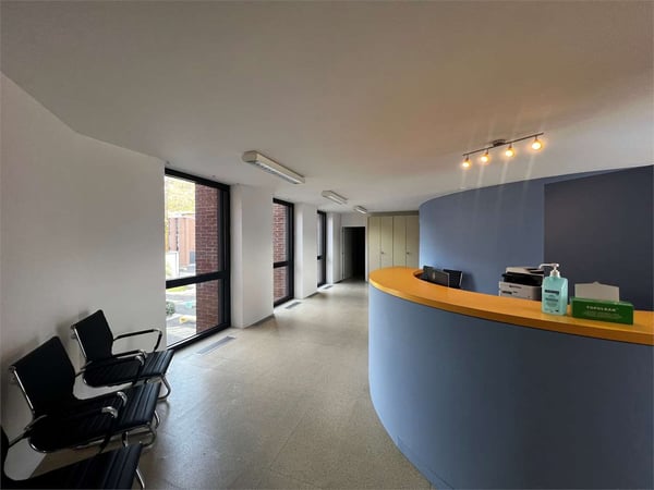 Rif. 2642 - World Trade Center, Agno - ufficio/studio medico in affitt 2