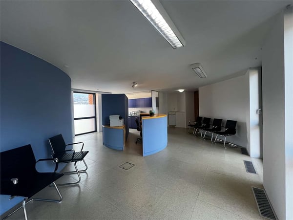 Rif. 2642 - World Trade Center, Agno - ufficio/studio medico in affitt 3