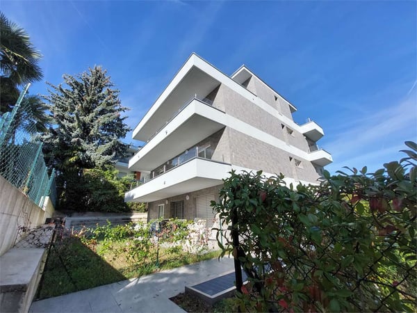Rif.2680_Gentilino, Attico duplex 3.5 loc. ristrutturato con ampie ter 1