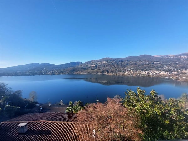 2473_Montagnola, rinnovato 4.5 locali vista lago 9
