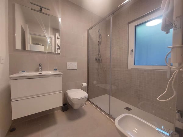 2473_Montagnola, rinnovato 4.5 locali vista lago 8